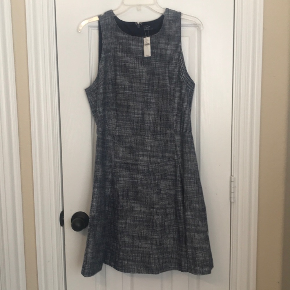 GAP DRESS NWT 10